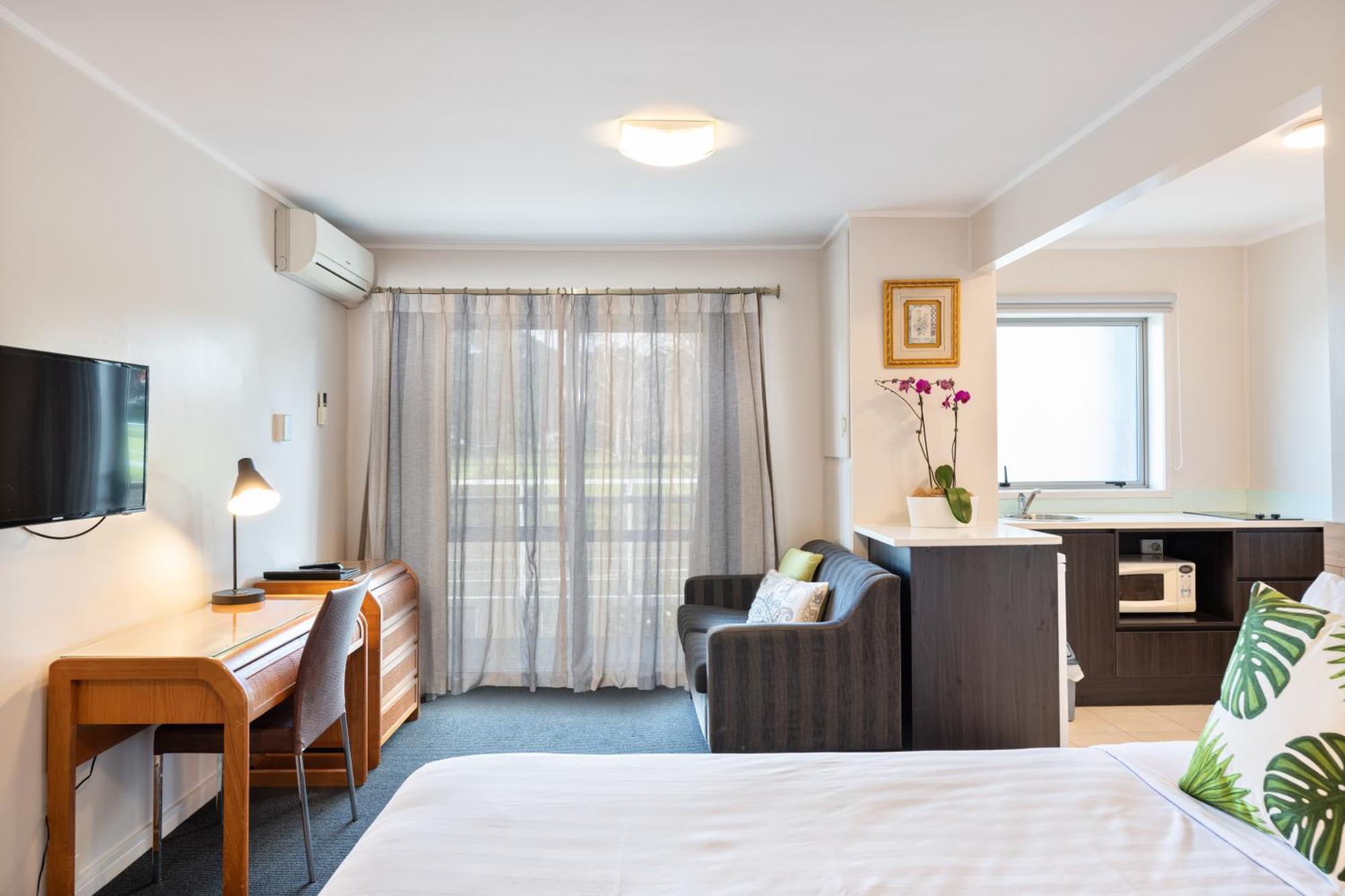 Best Western Newmarket Inn & Suites Окленд Екстер'єр фото