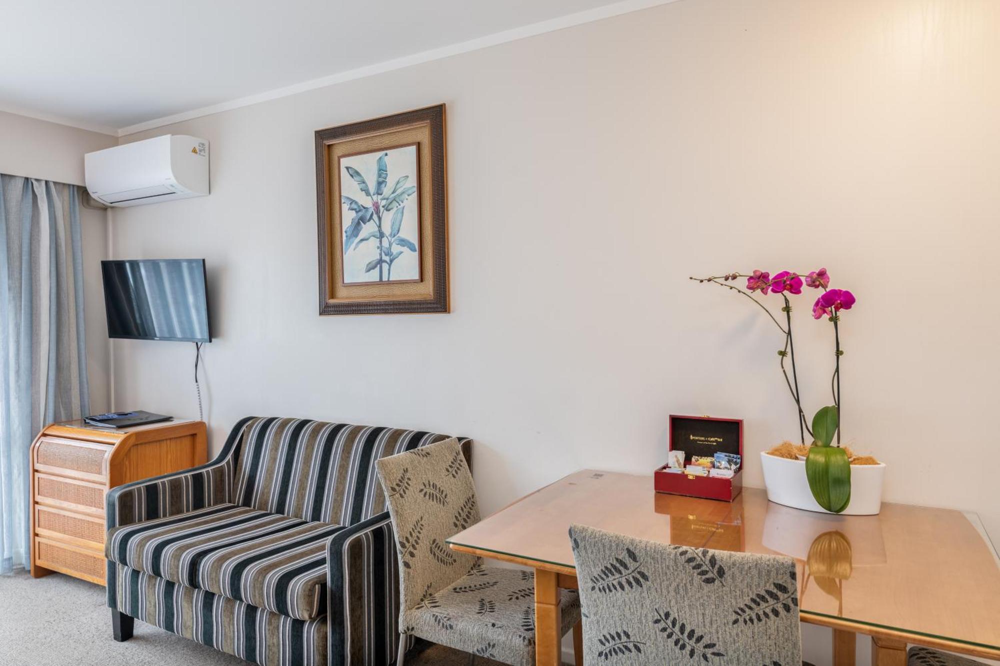 Best Western Newmarket Inn & Suites Окленд Екстер'єр фото